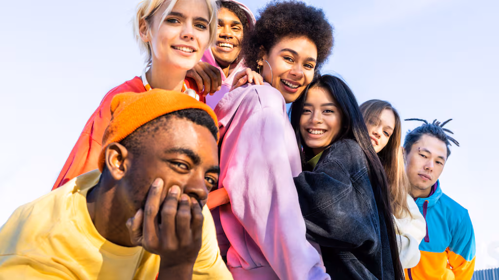 10 Tips Bisnis untuk Gen Z yang Wajib Dicoba di Era Digital 2 Gen Z