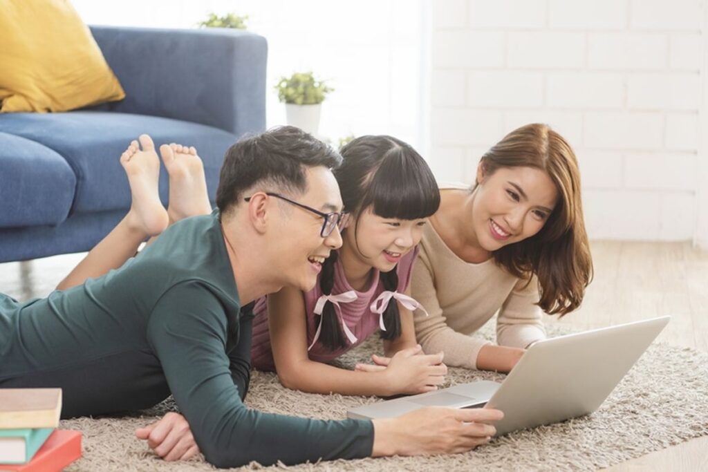 Tips Edukasi Teknologi untuk Keluarga